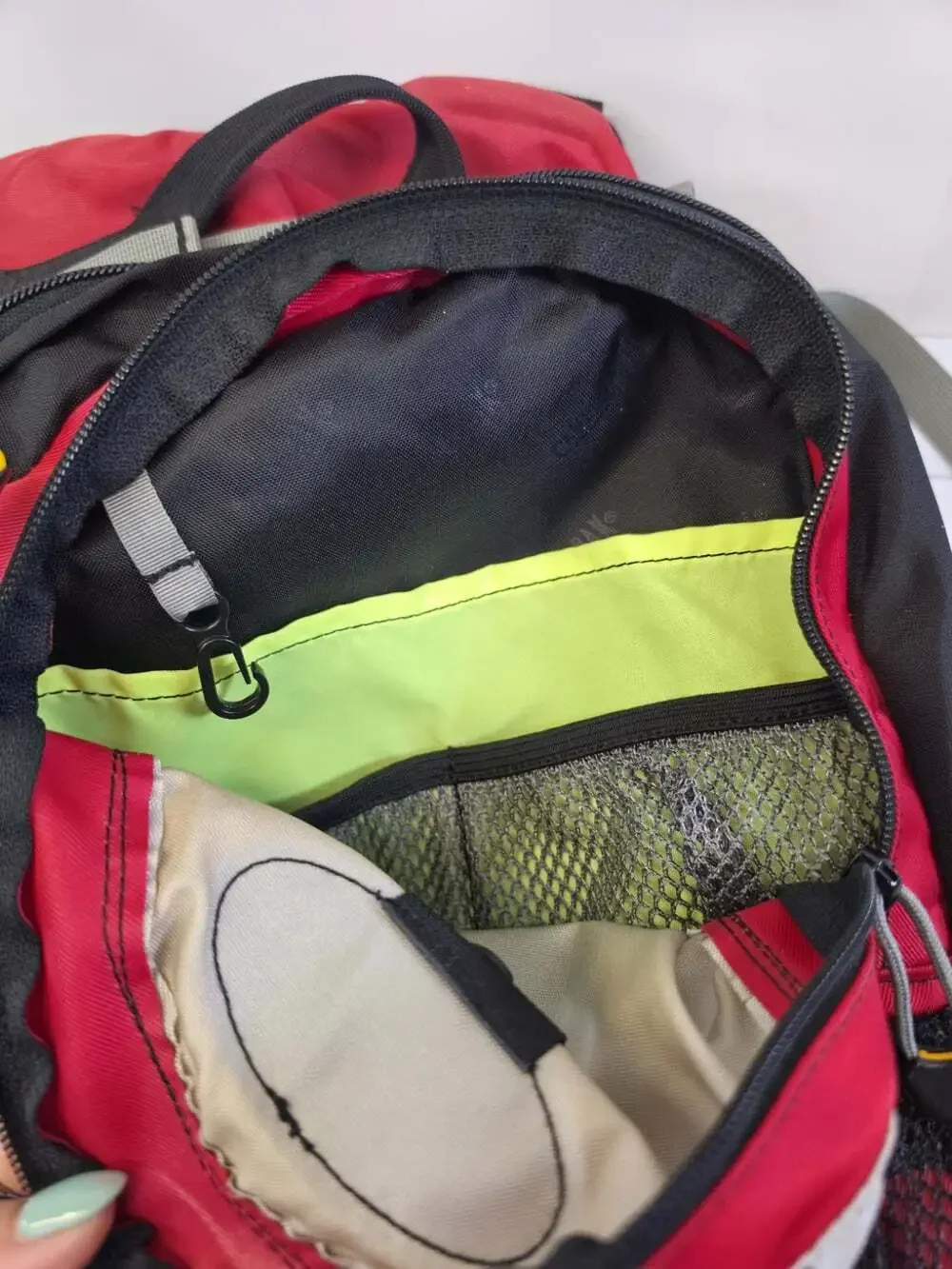 Camelbak H.A.W.G Hawg Backpack Hydration Pack Omega Reservoir Red (No Bladder)